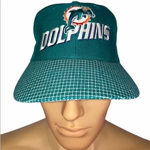 Vintage 1990’s Miami Dolphins Logo Athletic NFL Pro Hat grid line cap Aqua